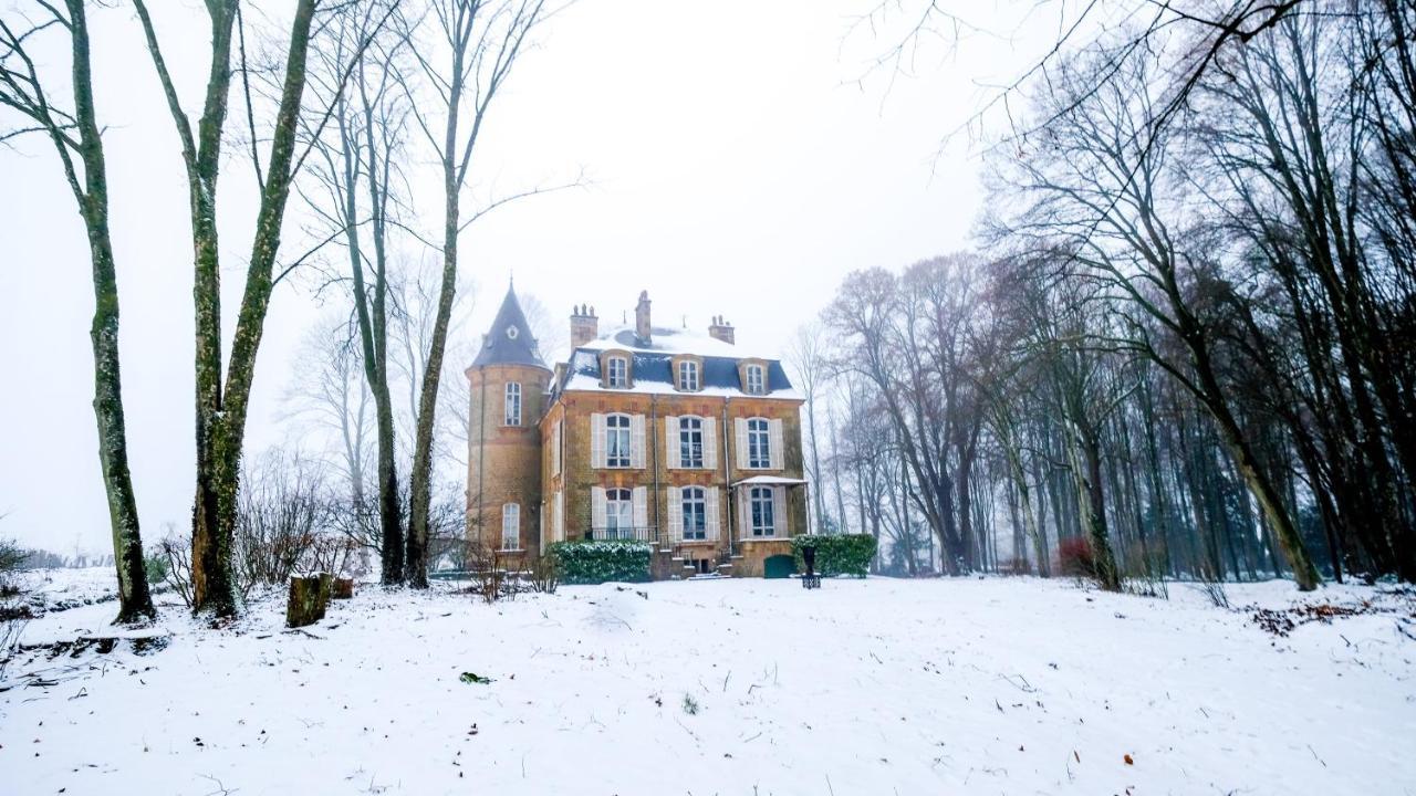 Private Castle With Park - Chateau Guillermo La Moncelle ภายนอก รูปภาพ