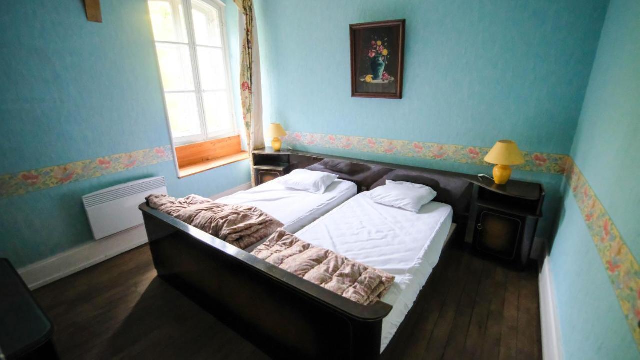 Private Castle With Park - Chateau Guillermo La Moncelle ภายนอก รูปภาพ